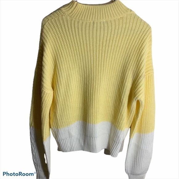 Gianni Bini Spring Pastel Yellow White Striped Cable  Knit Sweater - M - Picture 2 of 6